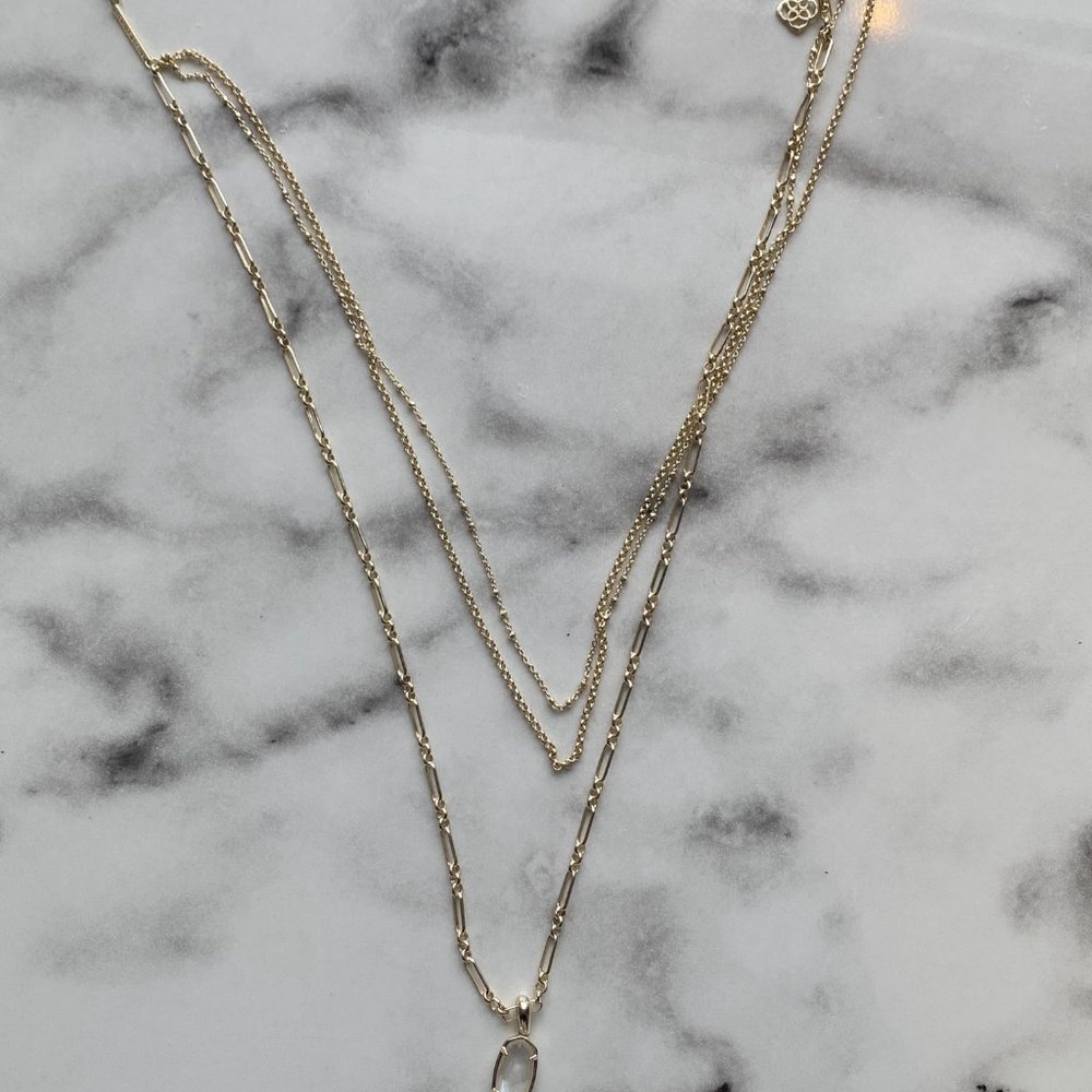 Kendra Scorr ELISA GOLD TRIPLE STRAND NECKLACE IN IVORY MOTHER-OF-PEARL